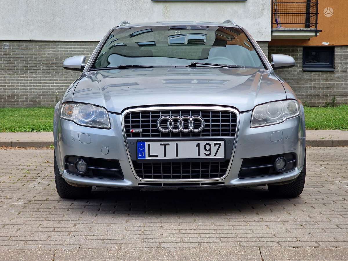 Audi A4 2007 — rear view