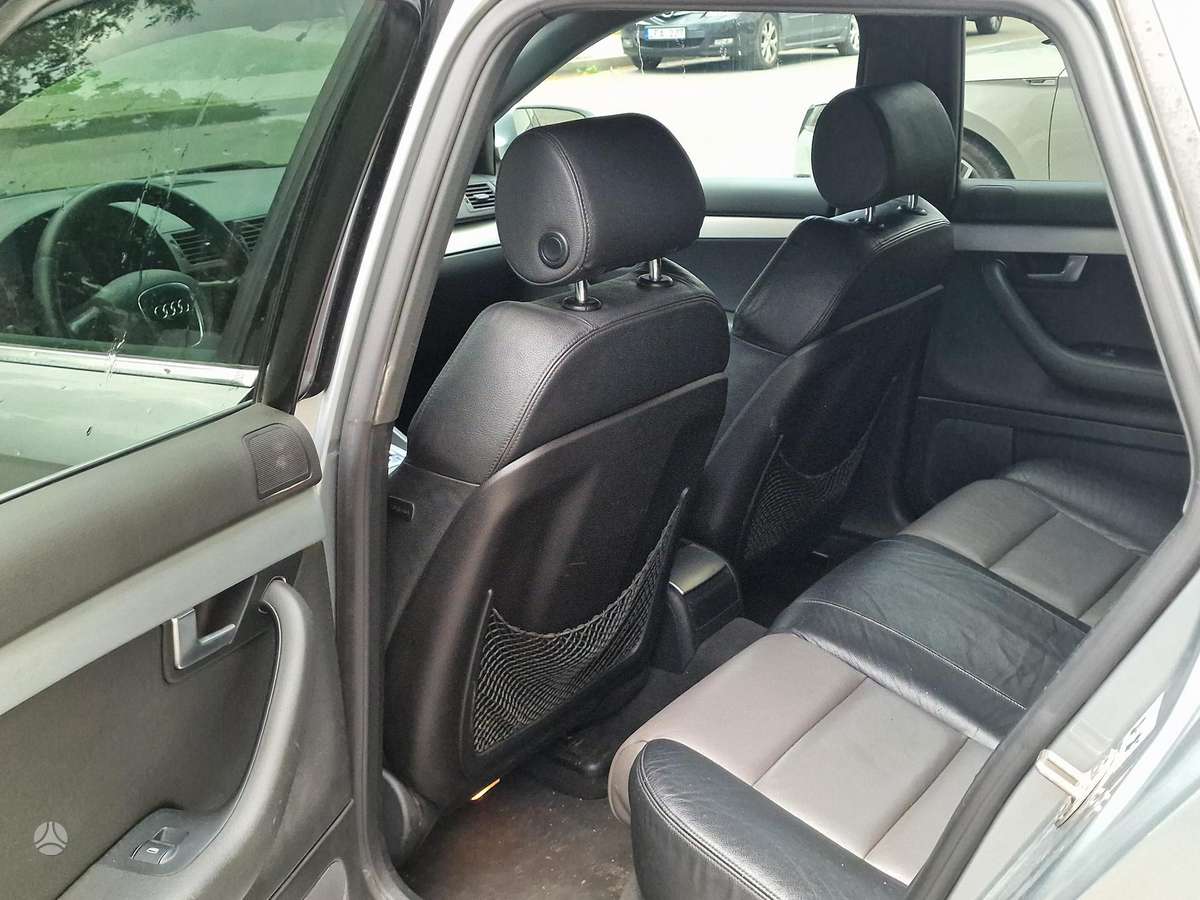 Audi A4 2007 — photo 9
