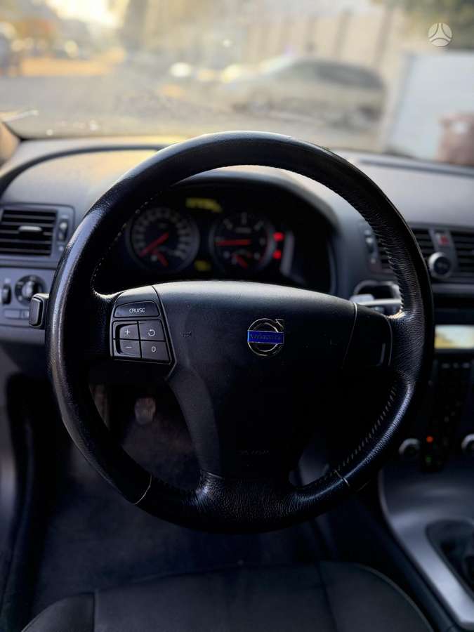 Volvo V50 2008 — photo 21