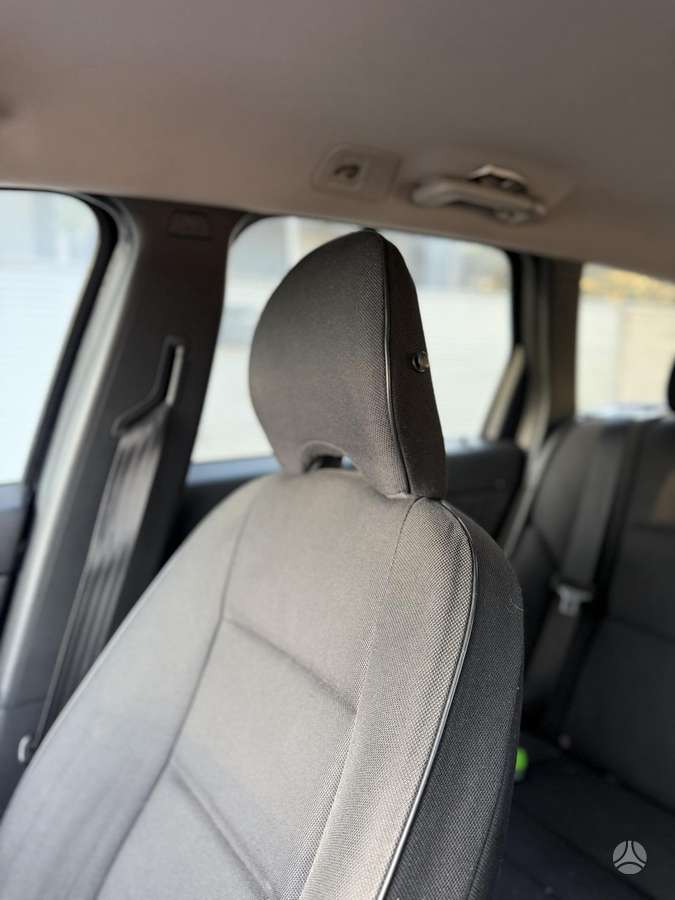 Volvo V50 2008 — photo 24