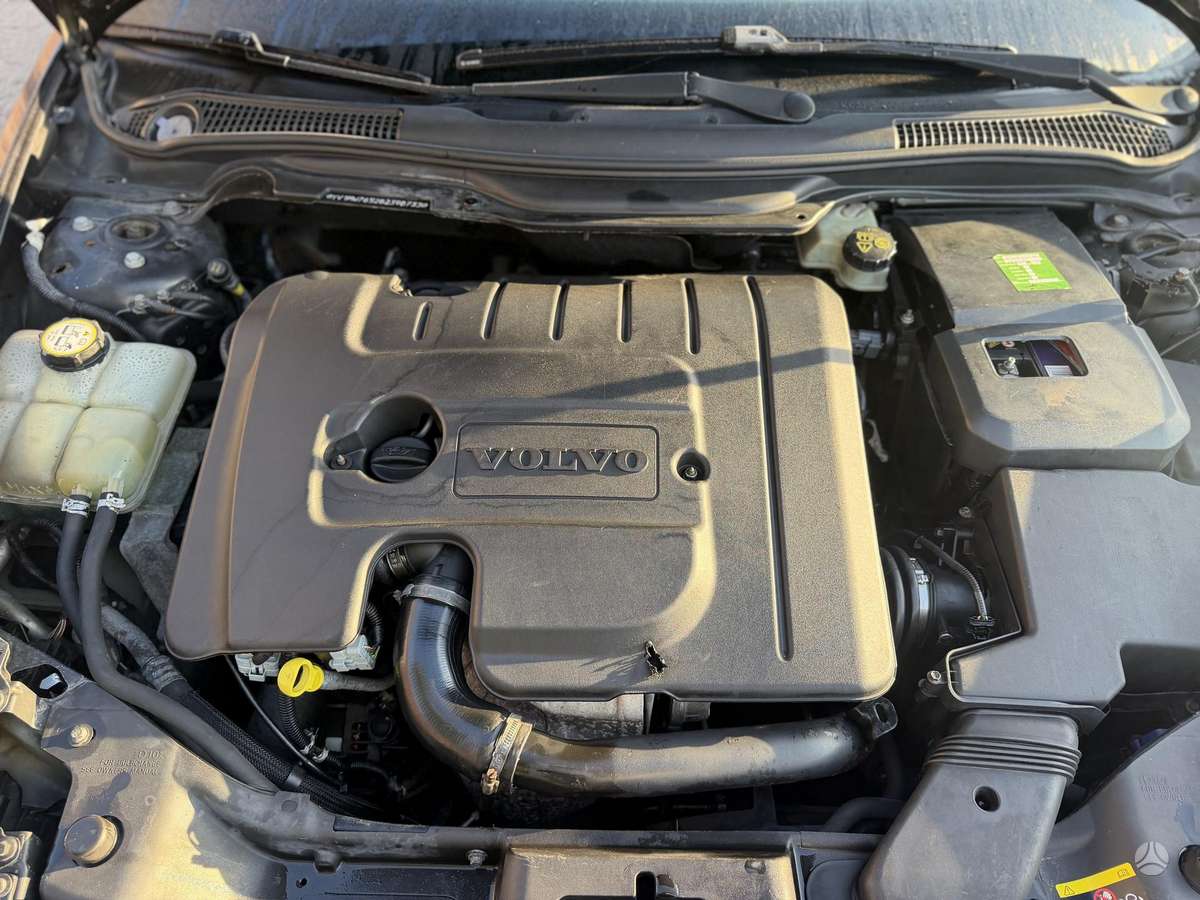 Volvo V50 2008 — photo 30
