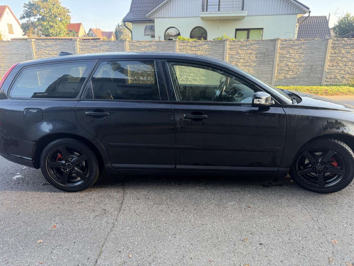 Volvo V50 2008 — photo 5