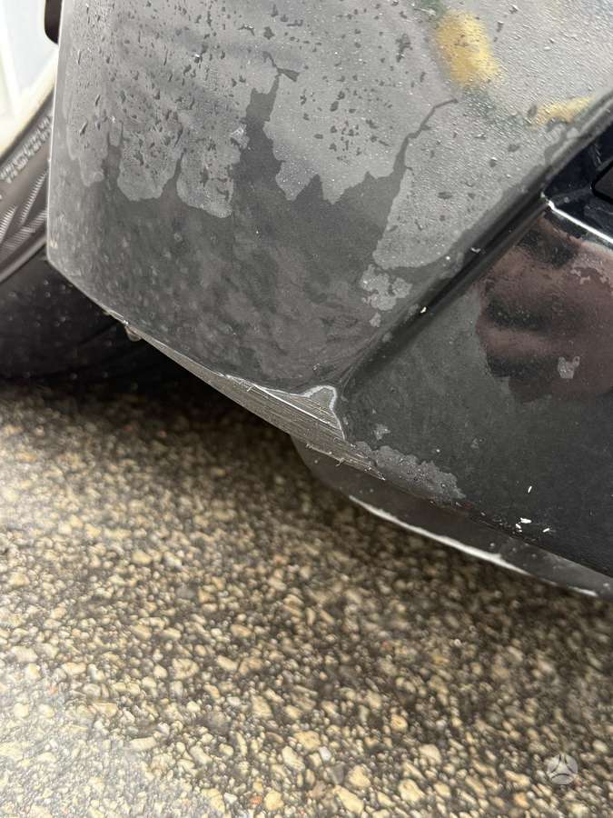 BMW 320 2010 — photo 19