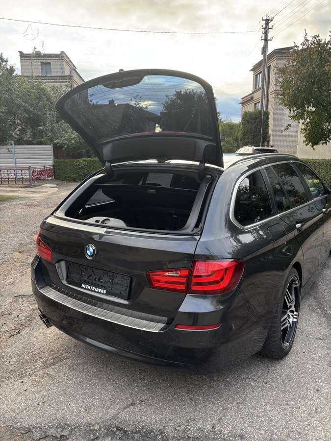 BMW 530 2012 — photo 10