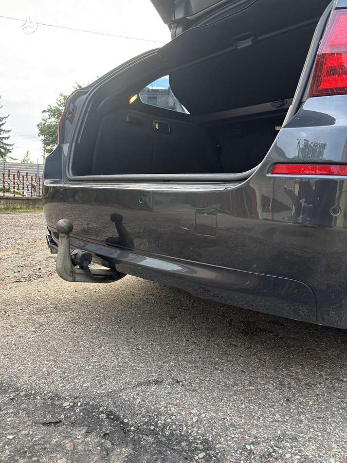 BMW 530 2012 — photo 15