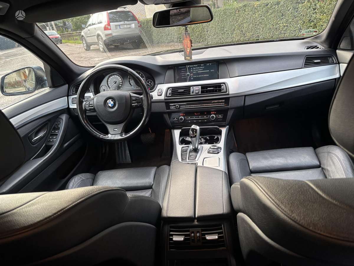 BMW 530 2012 — photo 9