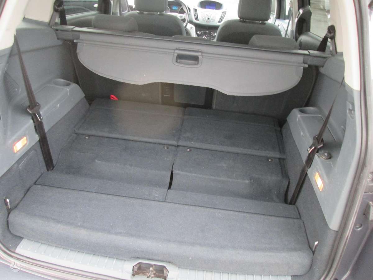 Ford Grand 2011 — photo 18