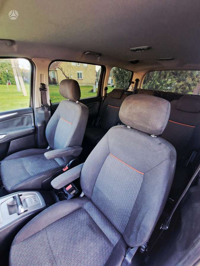 Ford Galaxy 2008 — фото 25