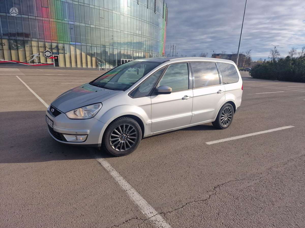 Ford Galaxy 2008 — фото 29