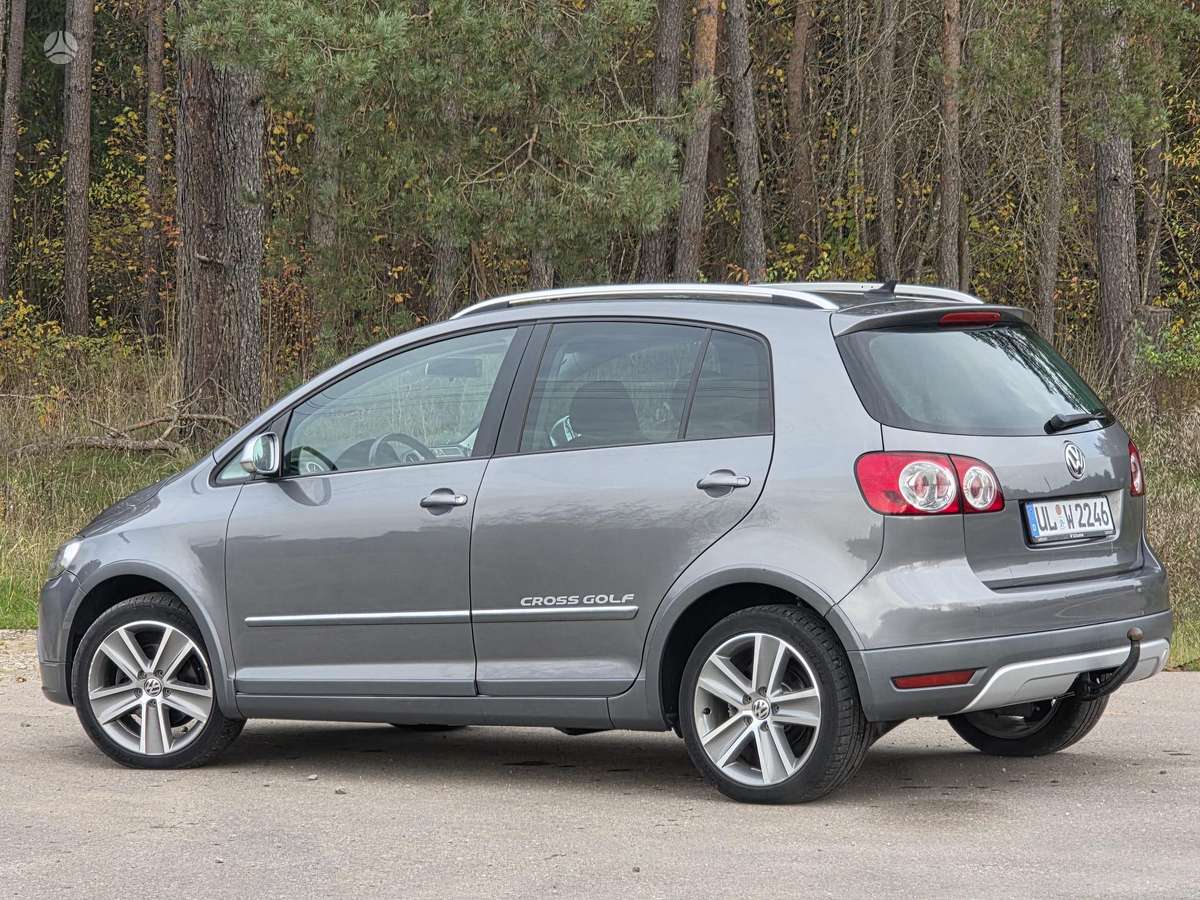 Volkswagen Golf 2011 — photo 8
