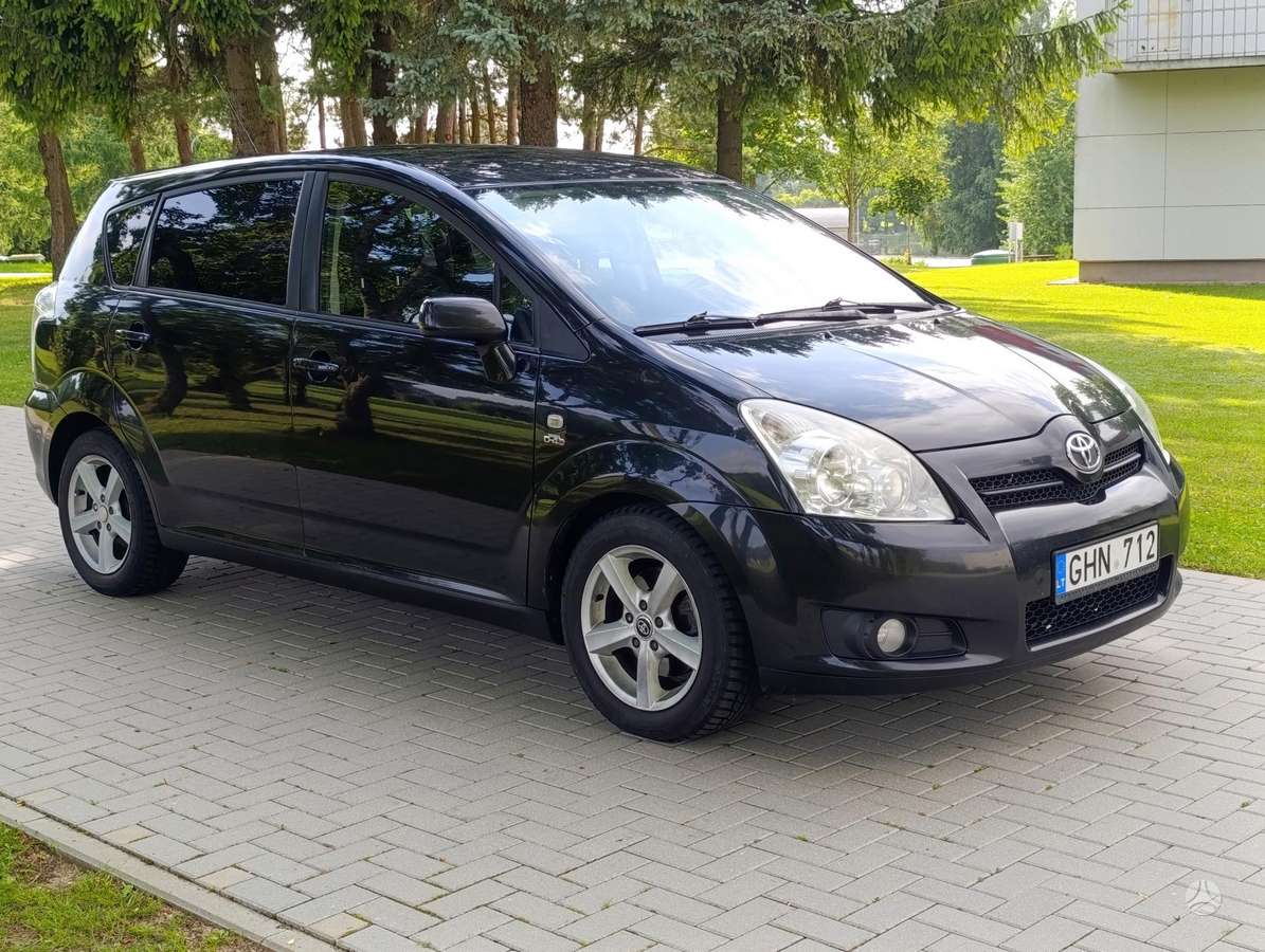 Toyota Corolla 2007 — салон