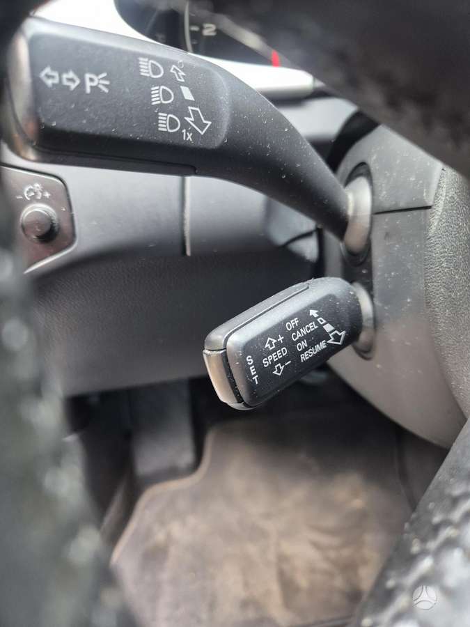 Audi A4 2010 — photo 15