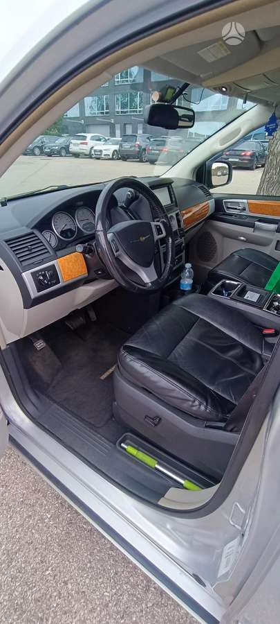 Chrysler Grand 2008 — photo 8