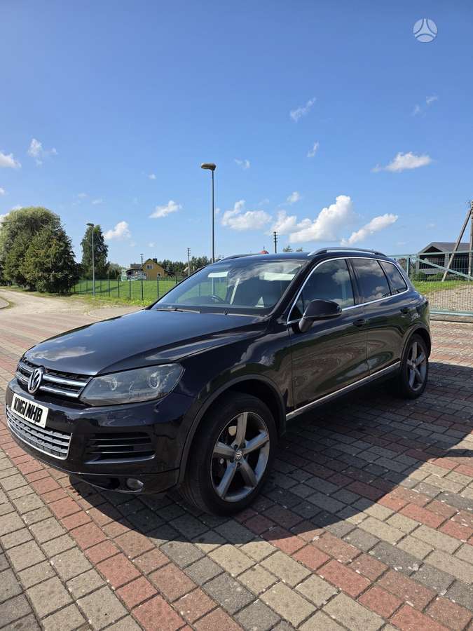 Volkswagen Touareg, 2011