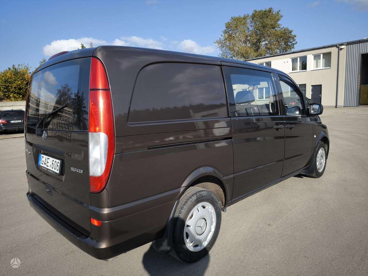 Mercedes-Benz Vito 2012 — салон