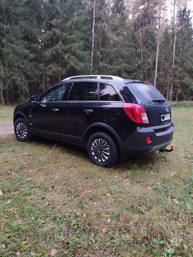 Opel Antara 2013 — вигляд ззаду