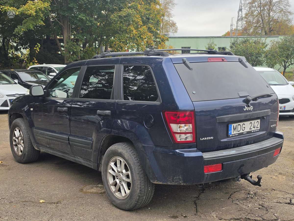 Jeep Grand 2006 — rear view