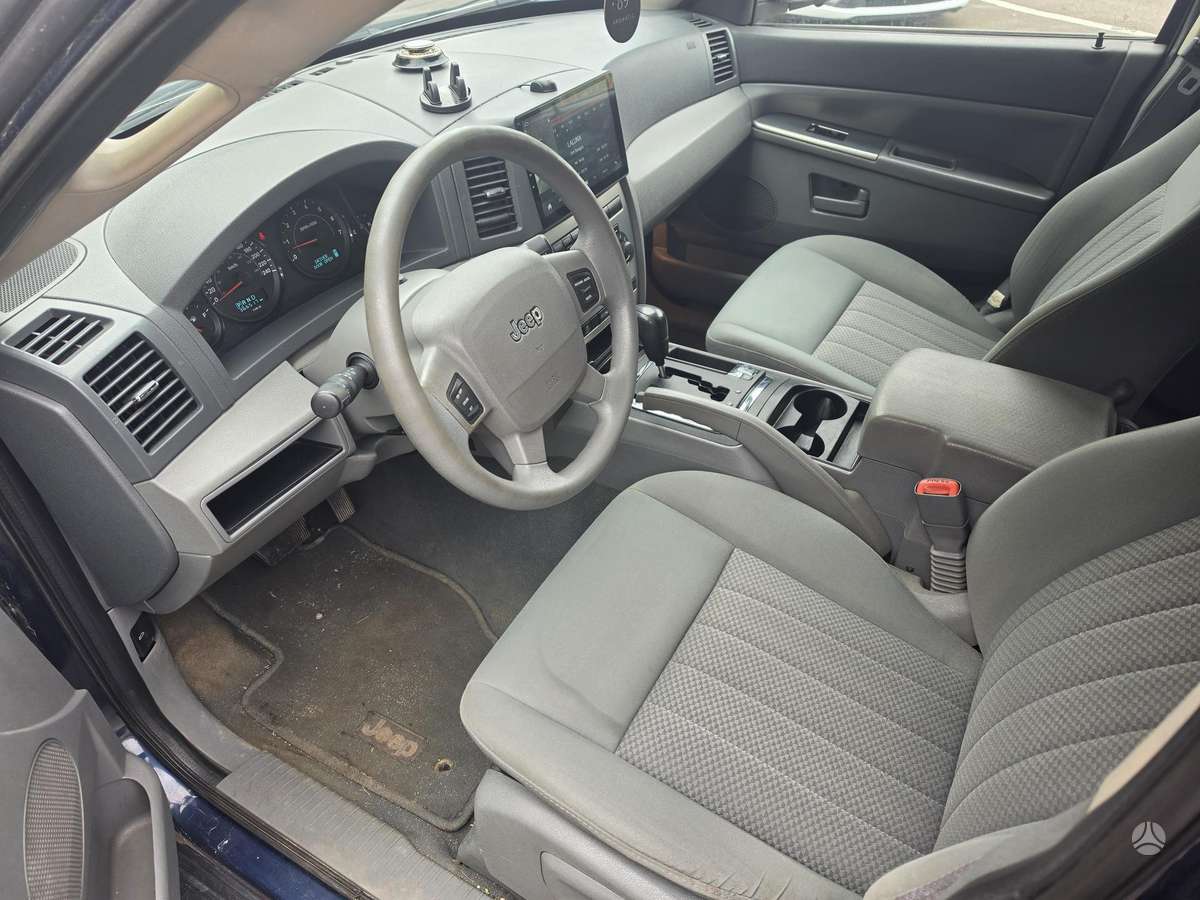 Jeep Grand 2006 — photo 8