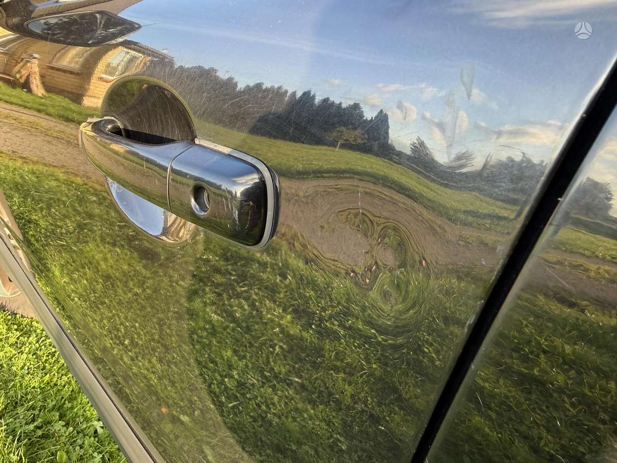Volvo XC70 2011 — photo 9