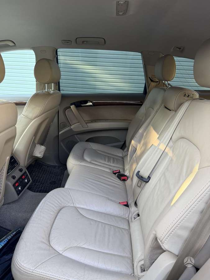 Audi Q7 2006 — photo 12