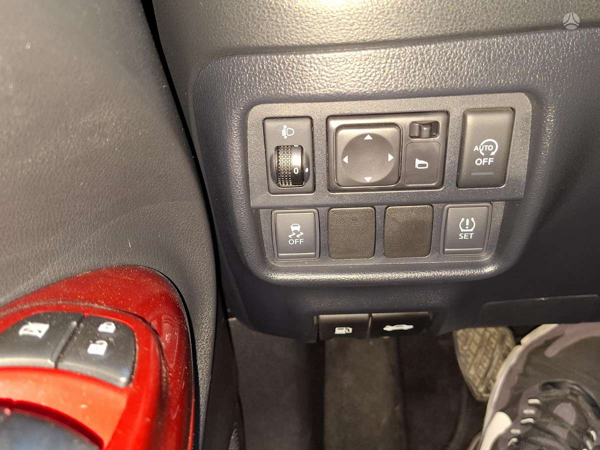 Nissan Juke 2015 — фото 13