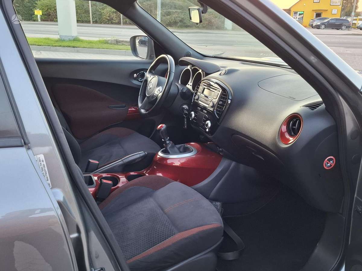 Nissan Juke 2015 — фото 8