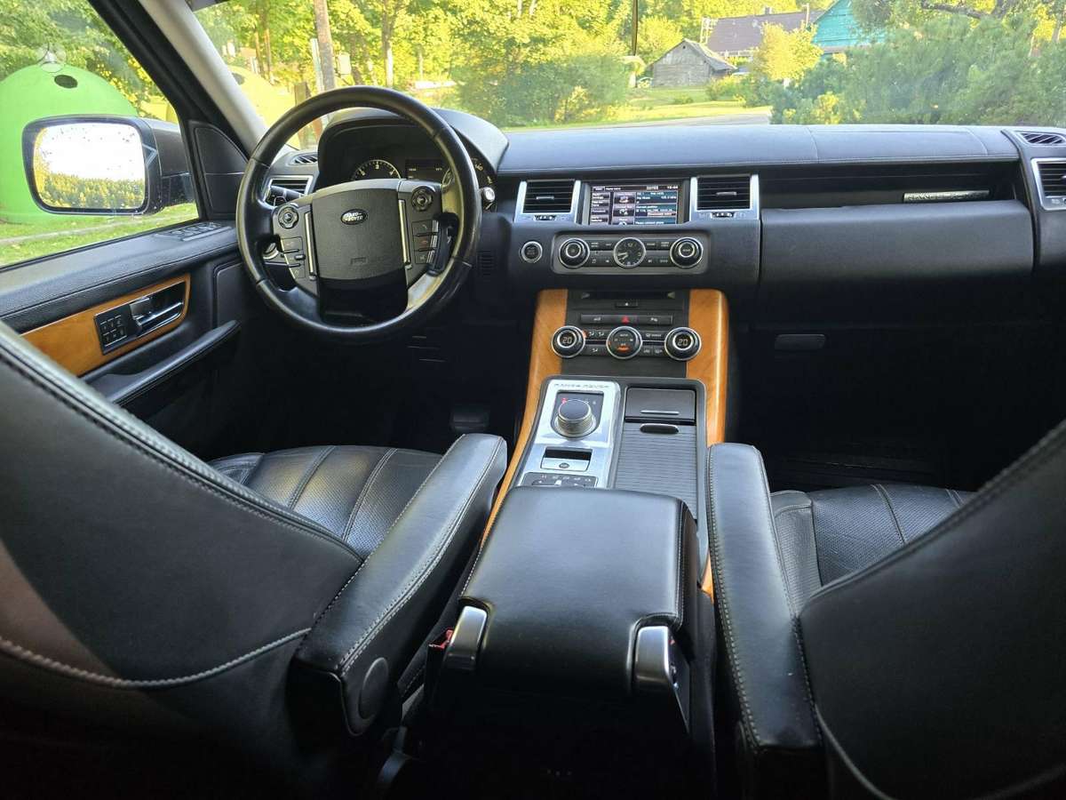 Land Rover 2012 — photo 10
