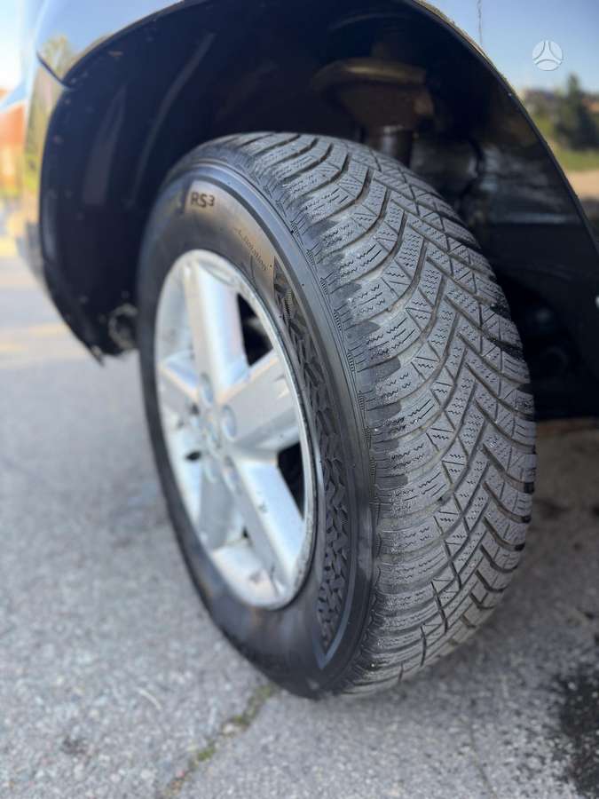 Nissan X-Trail 2004 — photo 10