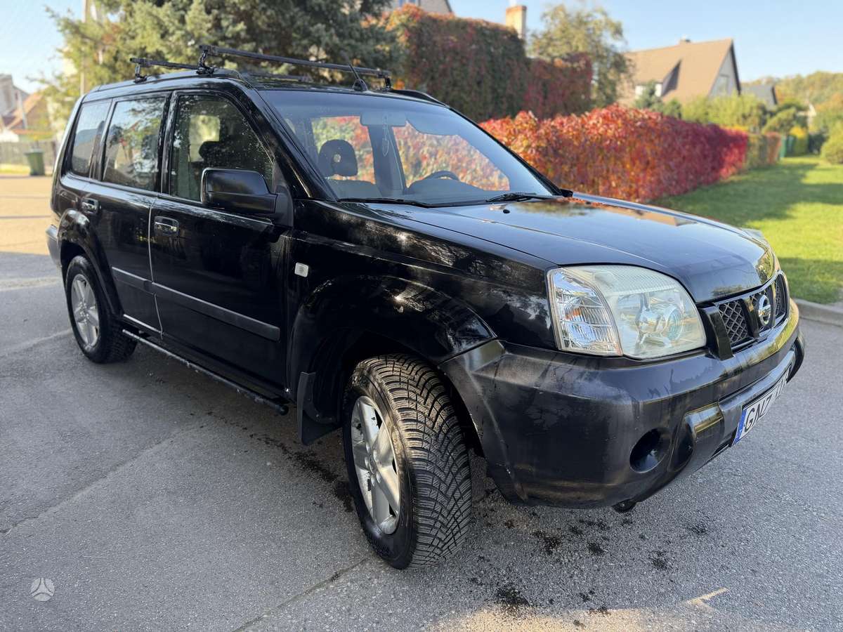 Nissan X-Trail 2004 — engine 2184 cm³, 136 HP (100kW)