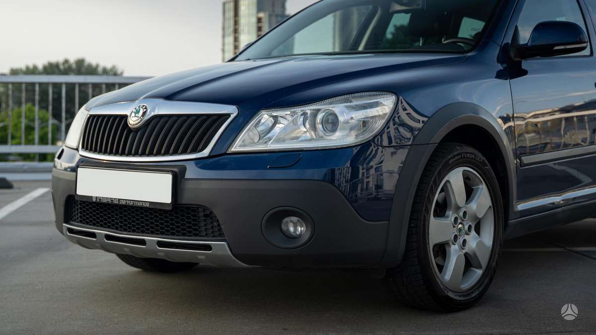 Skoda Octavia 2011 — photo 6