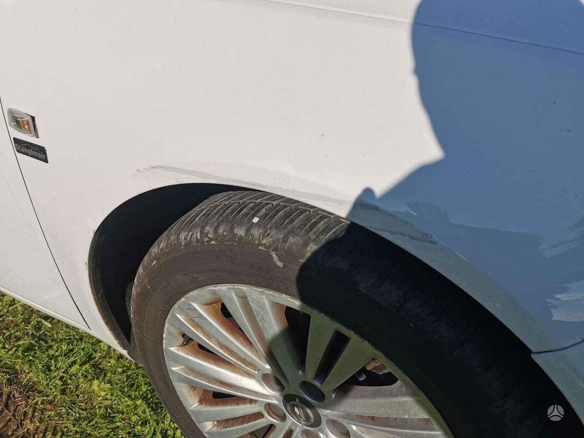 Opel Insignia 2013 — photo 8