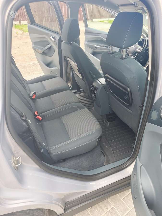 Ford C-MAX 2011 — photo 9