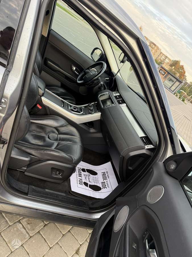 Land Rover 2012 — photo 10