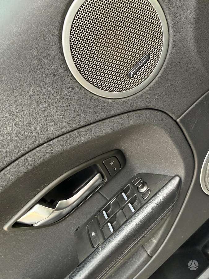 Land Rover 2012 — photo 21