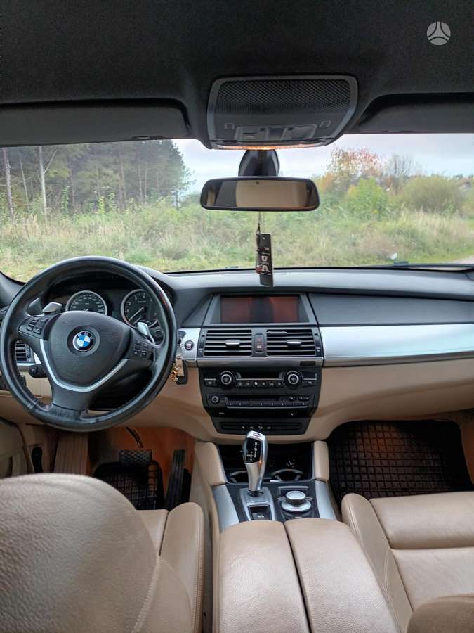 BMW X6 2009 — engine 2979 cm³, 306 HP (225kW)