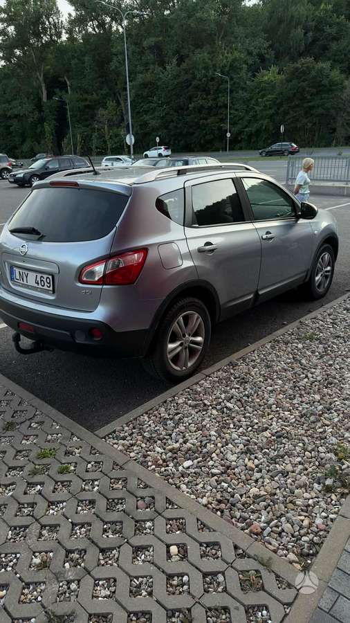 Nissan Qashqai 2011 — фото 6