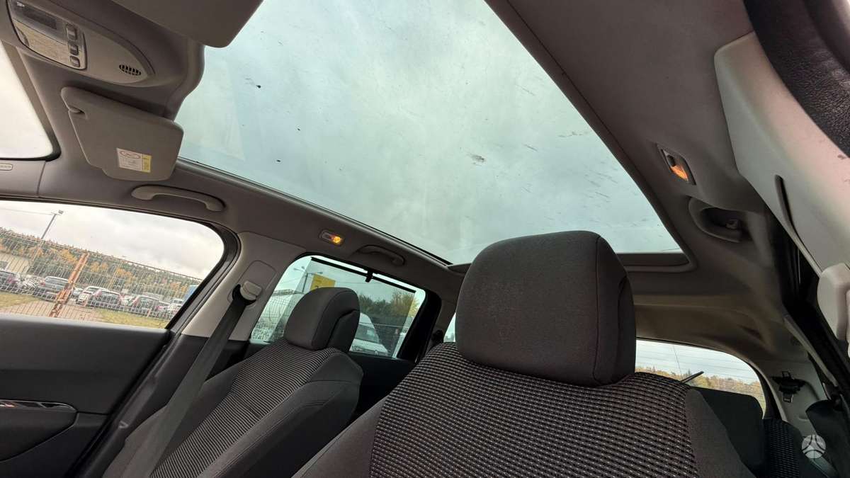 Peugeot 5008 2014 — photo 10