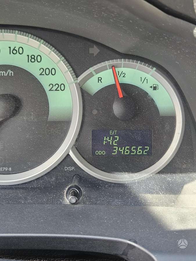 Toyota Corolla 2004 — photo 14
