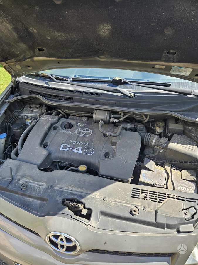 Toyota Corolla 2004 — photo 6