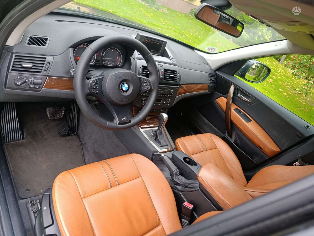 BMW X3 2010 — фото 14