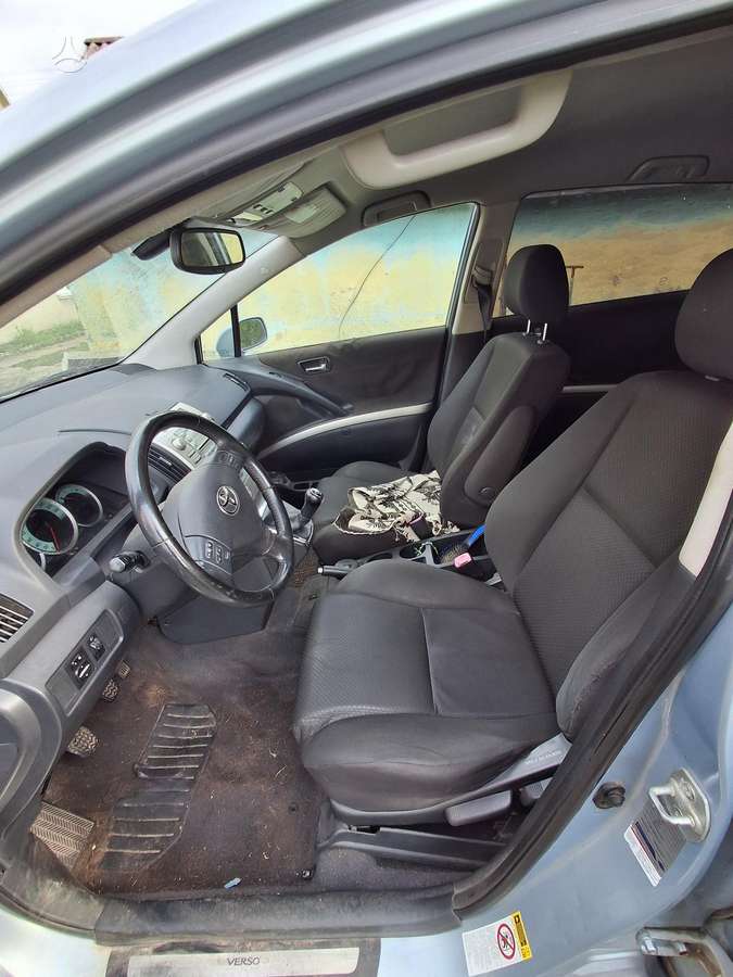 Toyota Corolla 2005 — photo 8