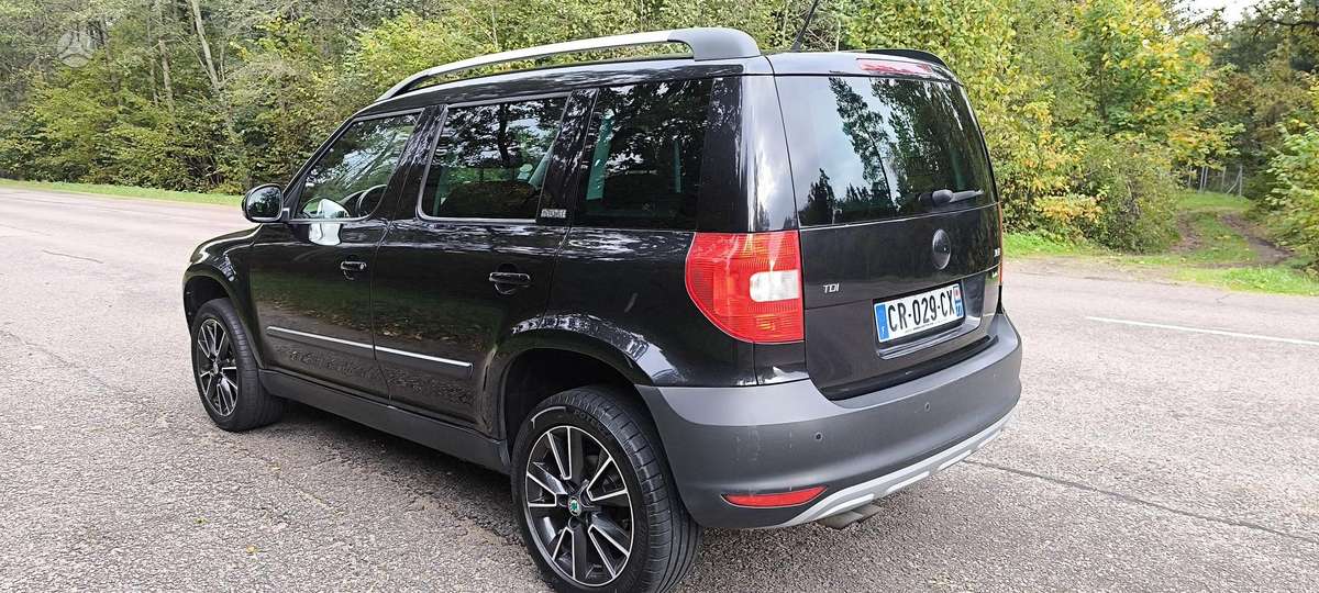 Skoda Yeti 2013 — photo 12