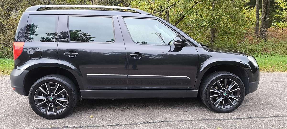 Skoda Yeti 2013 — photo 15