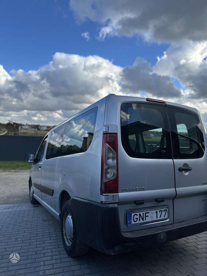 Peugeot Expert 2008 — photo 12