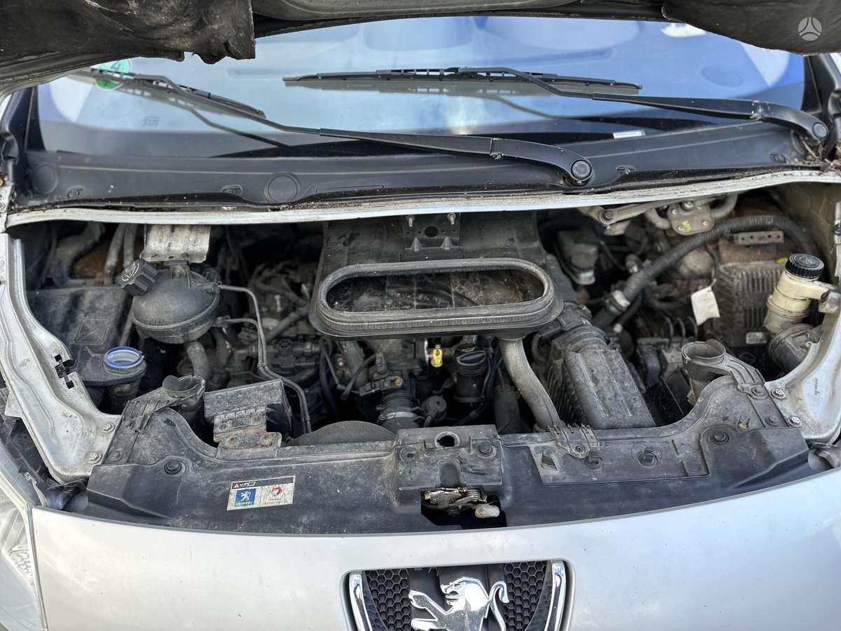 Peugeot Expert 2008 — photo 6