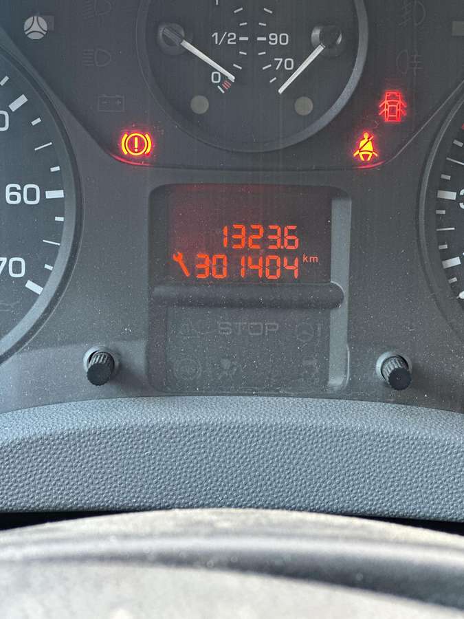 Peugeot Expert 2008 — photo 8