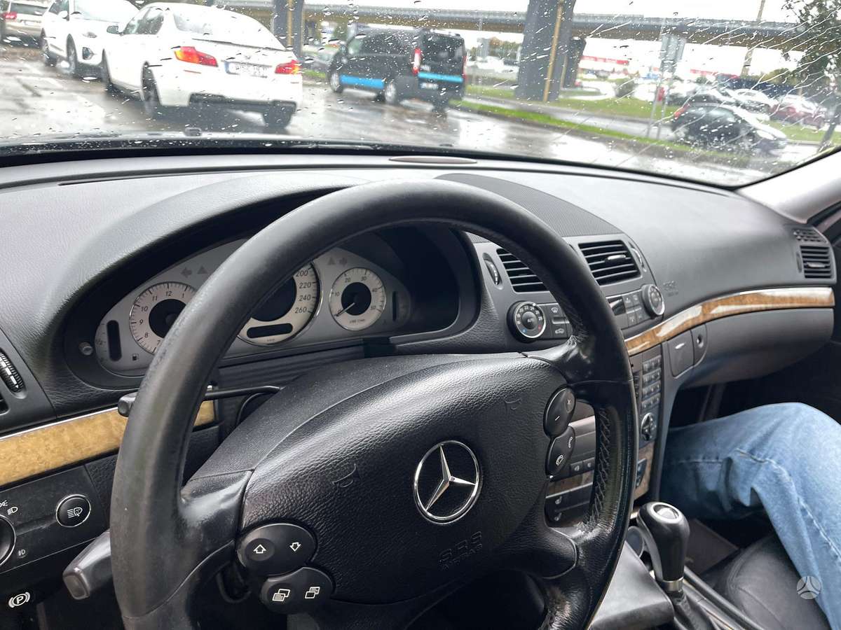 Mercedes-Benz E280 2008 — photo 6