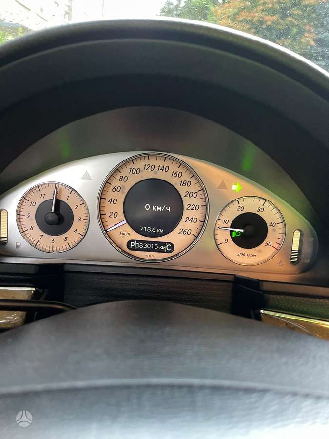 Mercedes-Benz E280 2008 — photo 8