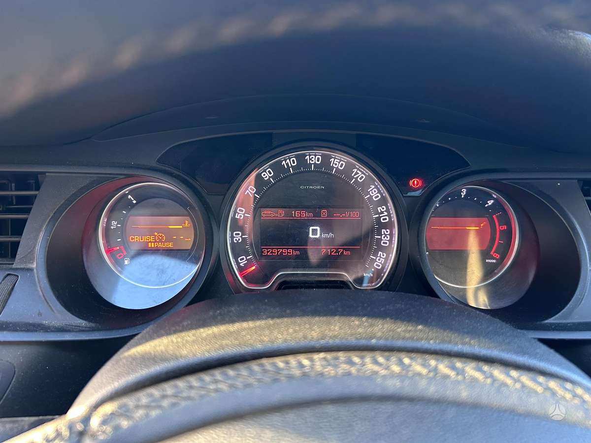 Citroen C5 2008 — photo 11