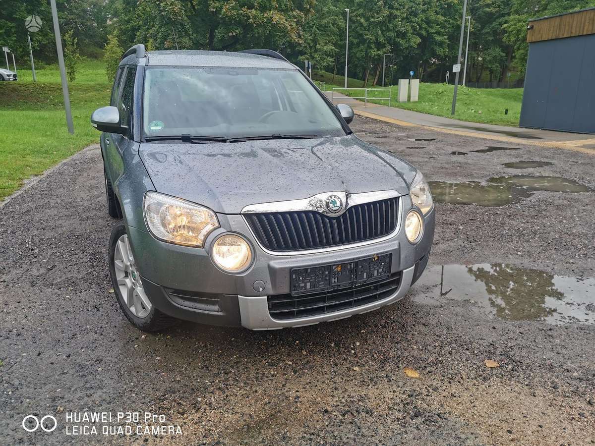 Skoda Yeti 2013 — interior